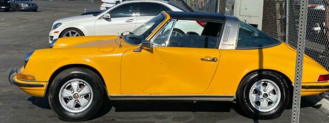 Porsche 911 1972 image number 7