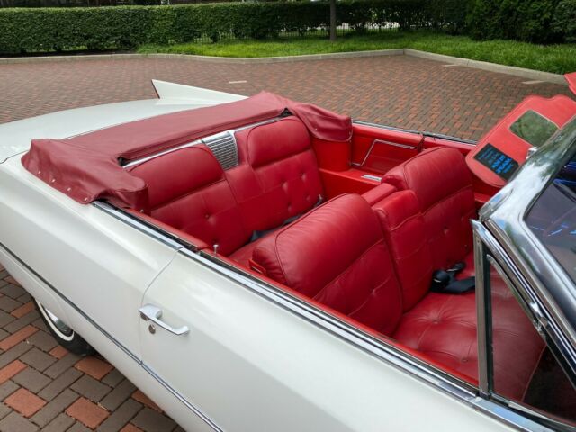 Cadillac DeVille 1963 image number 25