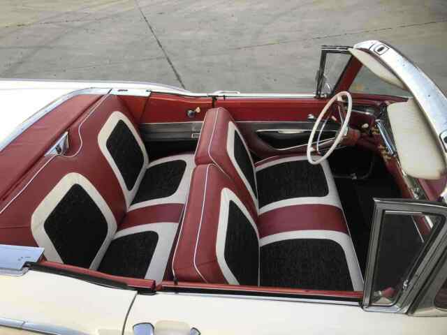 Ford Skyliner 1959 image number 5