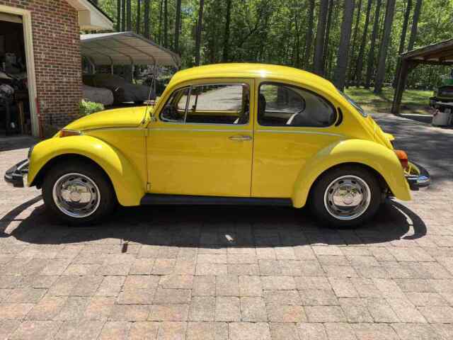 Volkswagen Beetle - Classic 1975 image number 0