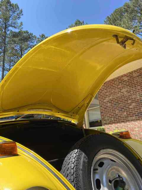 Volkswagen Beetle - Classic 1975 image number 23