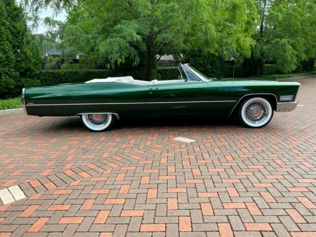 Cadillac DeVille 1968 image number 14