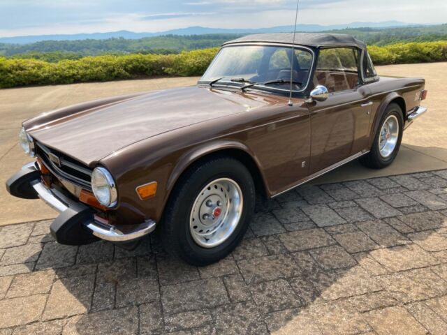Triumph TR-6 1974 image number 0