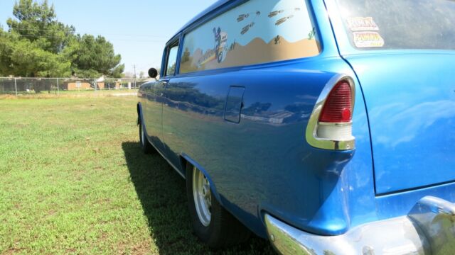 Chevrolet Sedan Delivery 1955 image number 2