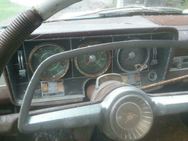Studebaker Cruiser 1964 image number 23