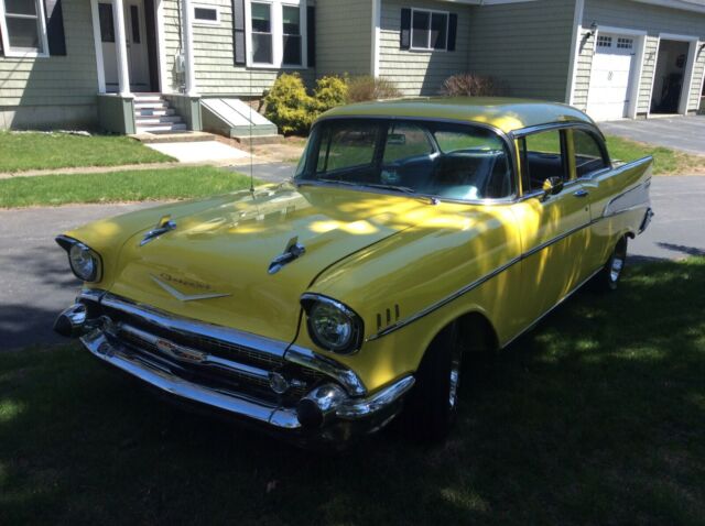 Chevrolet Bel Air/150/210 1957 image number 29