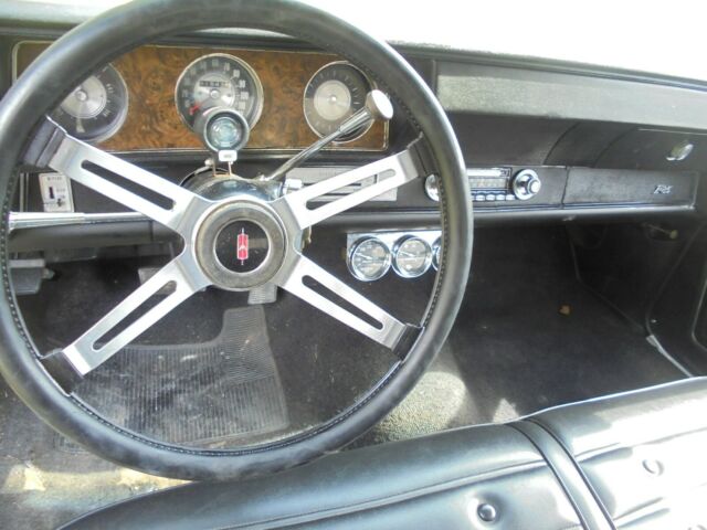 Oldsmobile Cutlass 1970 image number 36