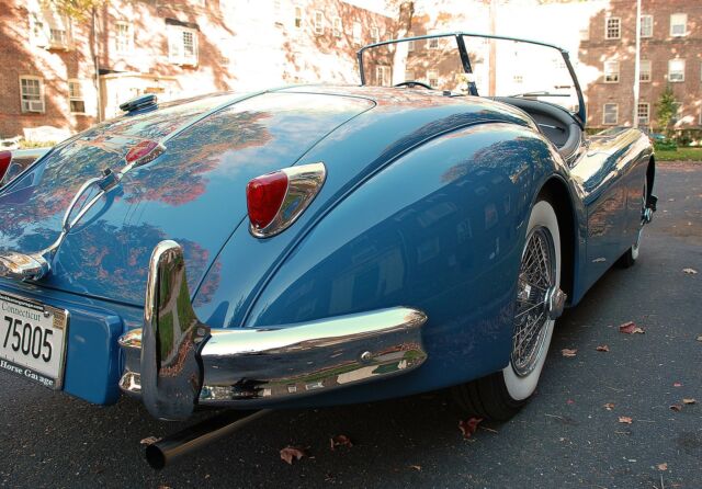 Jaguar XK 1956 image number 17