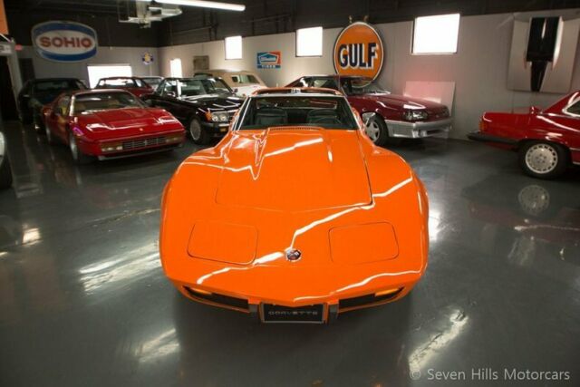 Chevrolet Corvette 1975 image number 3