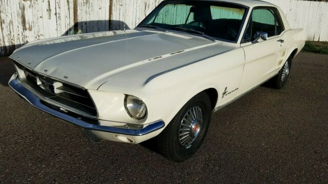 Ford Mustang 1967 image number 19