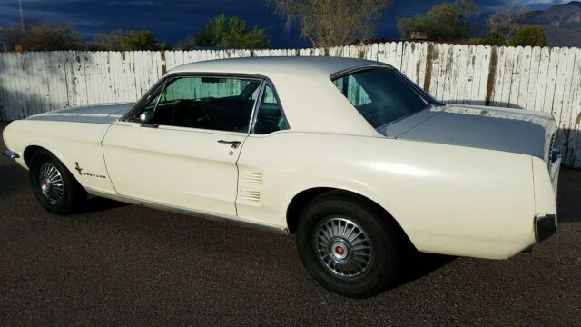 Ford Mustang 1967 image number 2