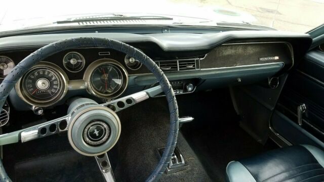 Ford Mustang 1967 image number 29