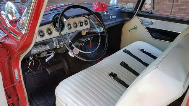 Dodge Royal 1950 image number 28