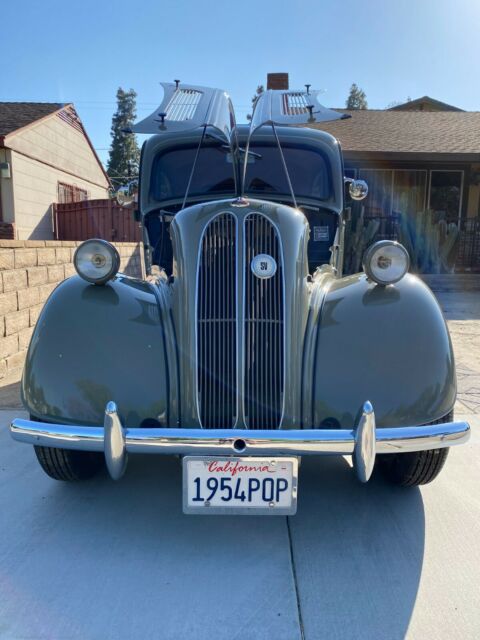 Ford Popular 1954 image number 26