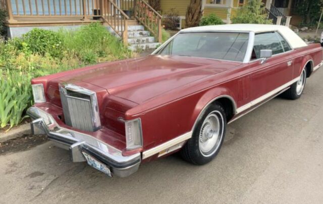 Lincoln conninental Mark V 1978 image number 22