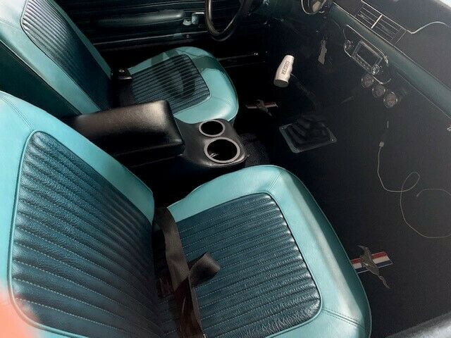 Ford Mustang 1968 image number 2