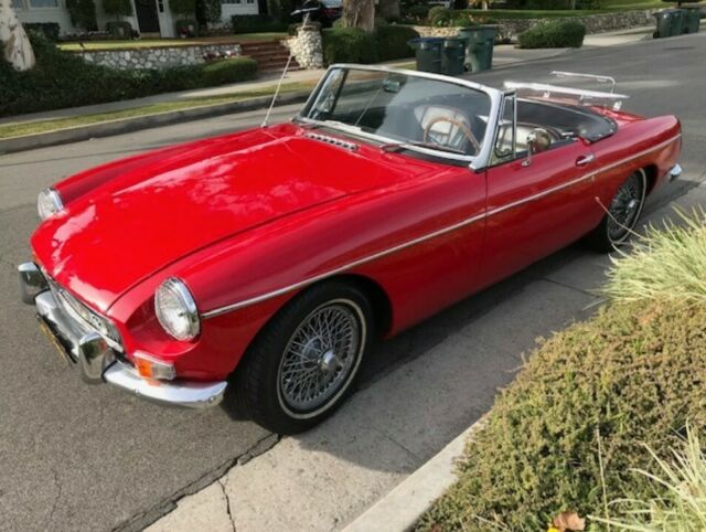 MG MGB 1963 image number 19