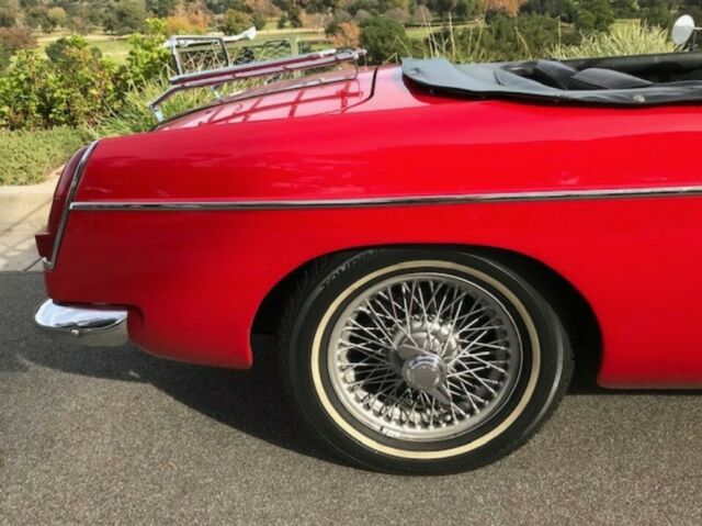 MG MGB 1963 image number 8