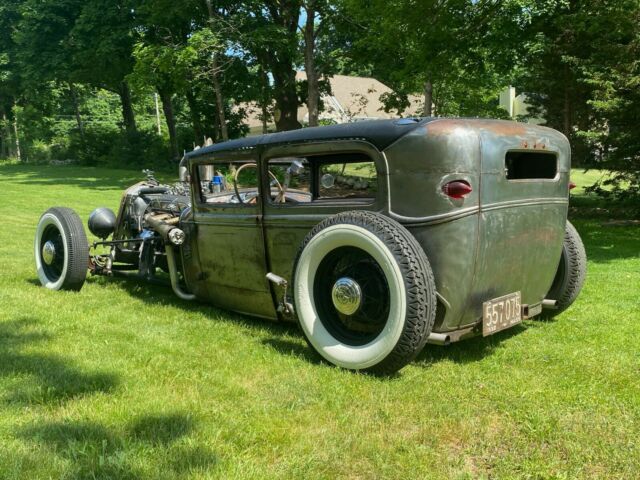 Ford Model A 1930 image number 2