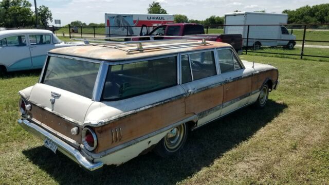 Ford Falcon 1963 image number 4