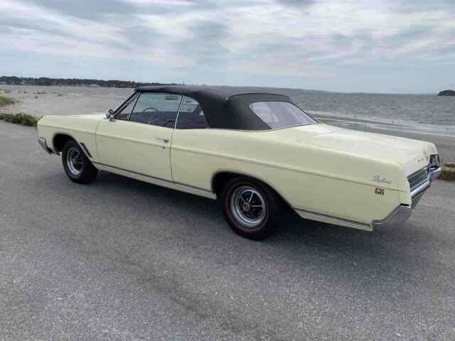 Buick Skylark GS 1966 image number 2