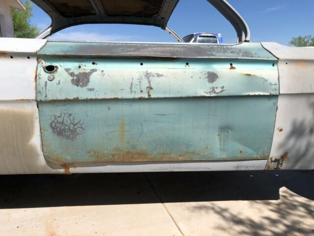 Chevrolet Bel Air/150/210 1962 image number 2