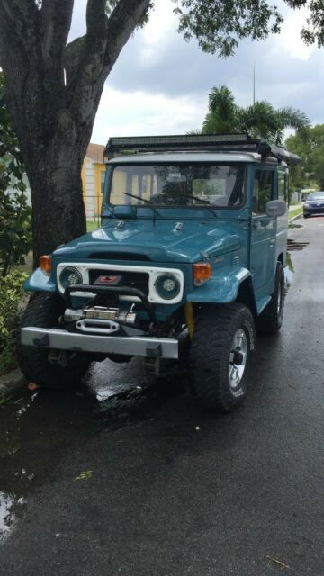 Toyota Land Cruiser 1966 image number 10