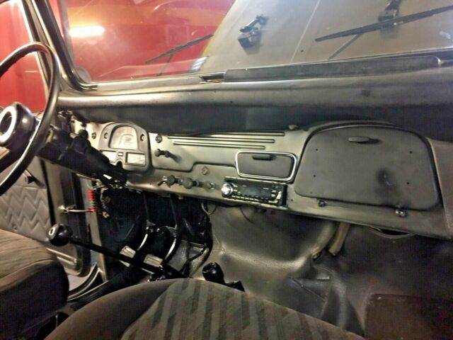Toyota Land Cruiser 1966 image number 8