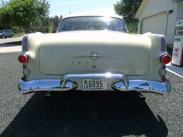 Pontiac Catalina 1955 image number 1
