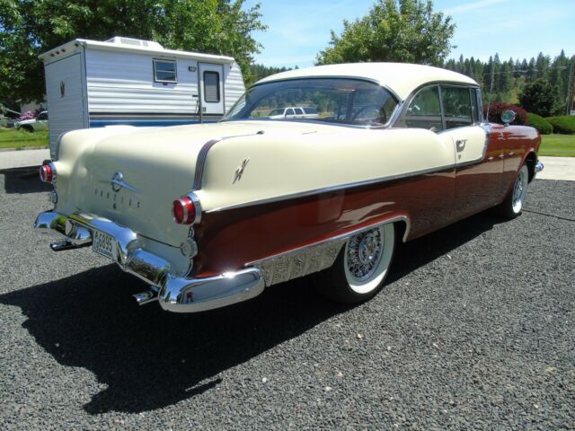 Pontiac Catalina 1955 image number 2