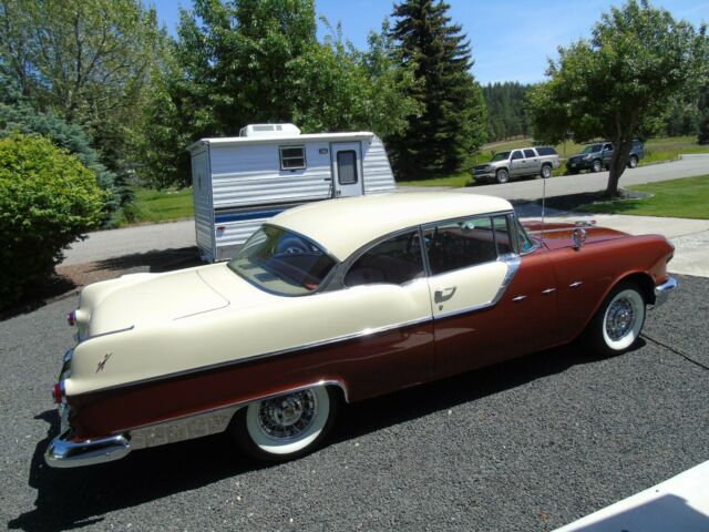 Pontiac Catalina 1955 image number 3