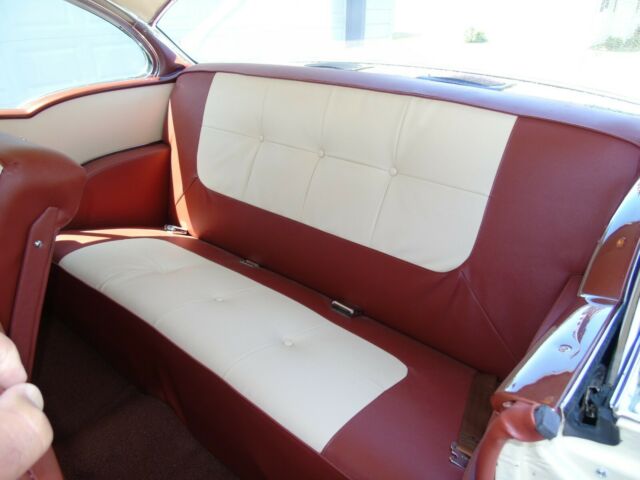 Pontiac Catalina 1955 image number 36