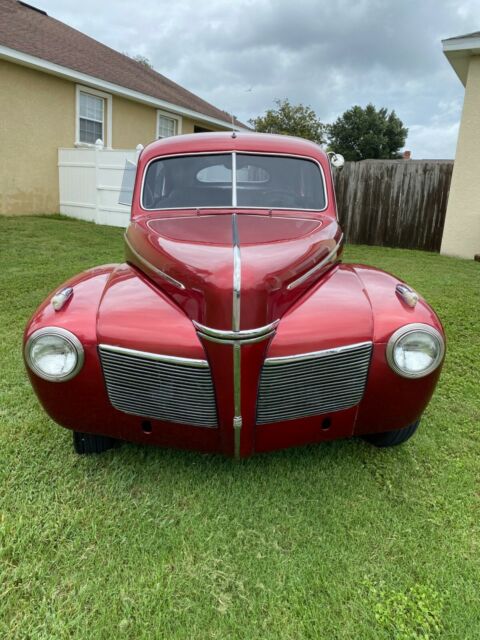 Mercury 8 1941 image number 1