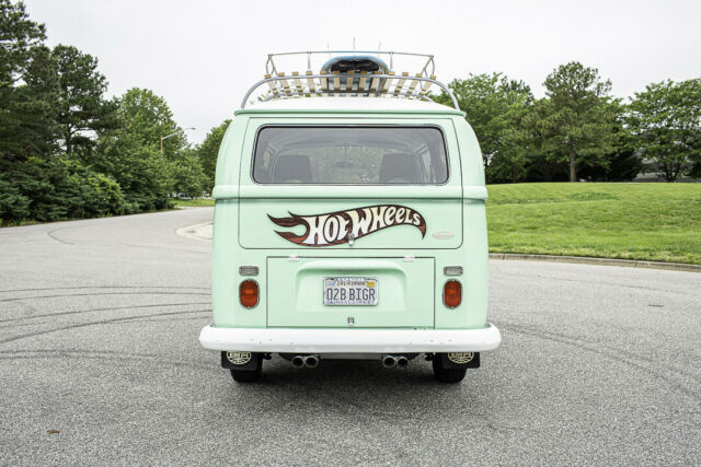 Volkswagen Bus/Vanagon 1968 image number 3