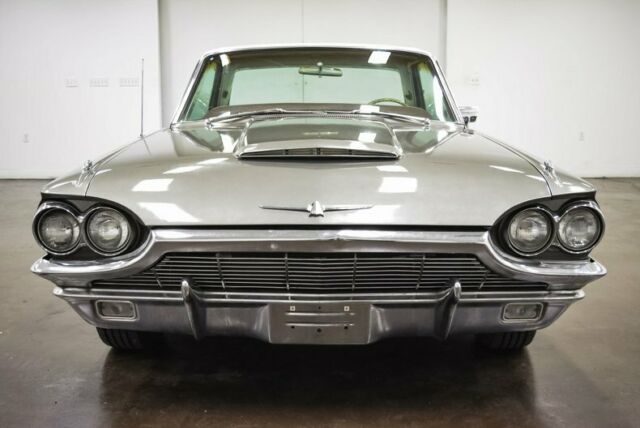 Ford Thunderbird 1965 image number 25