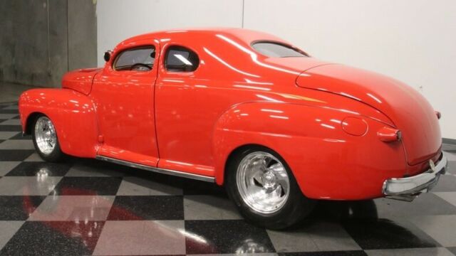 Ford Deluxe 1948 image number 8