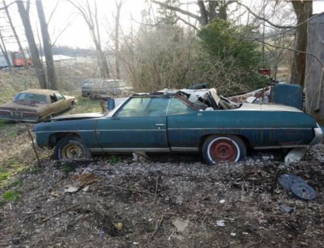 Chevrolet Caprice 1975 image number 16