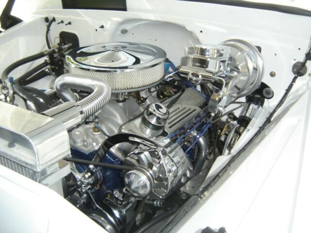 Chevrolet C-10 1965 image number 21