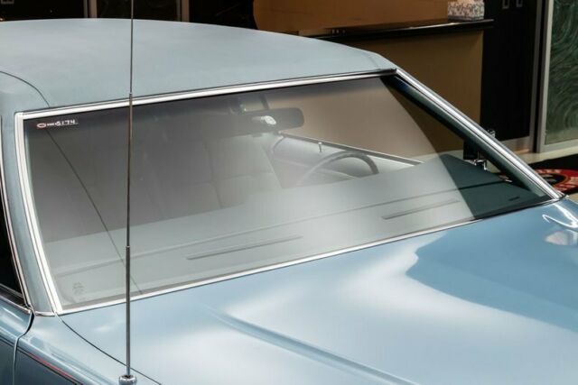 Lincoln Continental 1973 image number 22