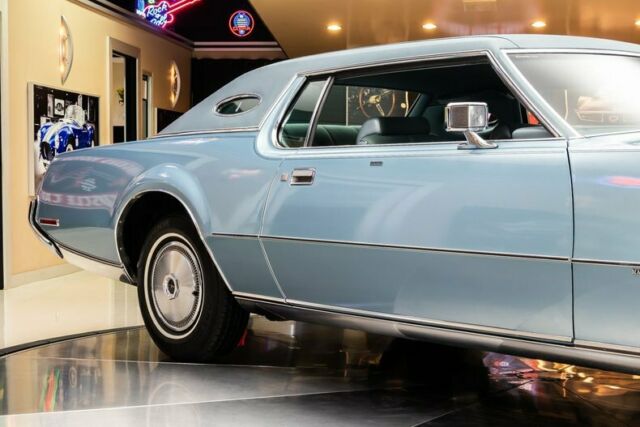 Lincoln Continental 1973 image number 42