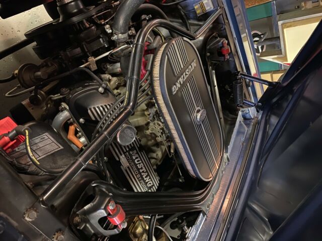 Ford Mustang 1965 image number 35