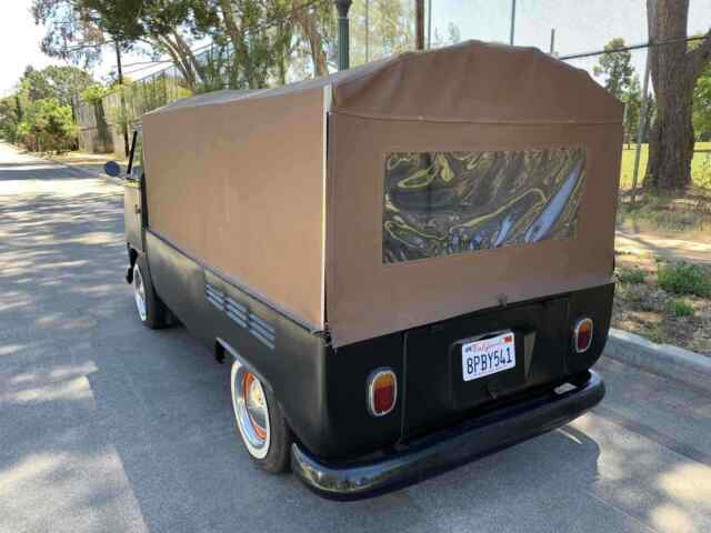 Volkswagen T1 pickup 1966 image number 28