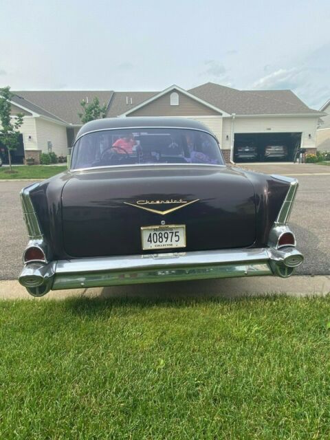 Chevrolet Bel Air/150/210 1957 image number 9