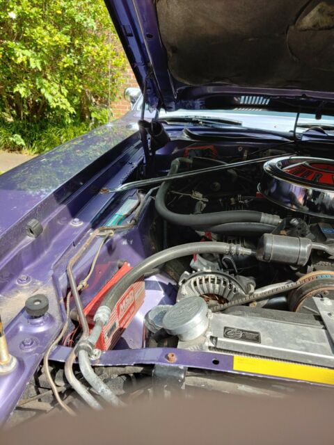 Plymouth Road Runner 1973 image number 15