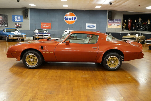 Pontiac Trans Am 1976 image number 2