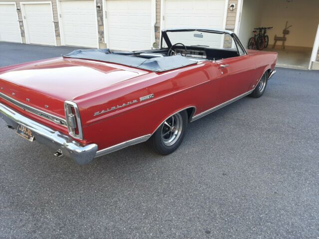 Ford Fairlane 1966 image number 1