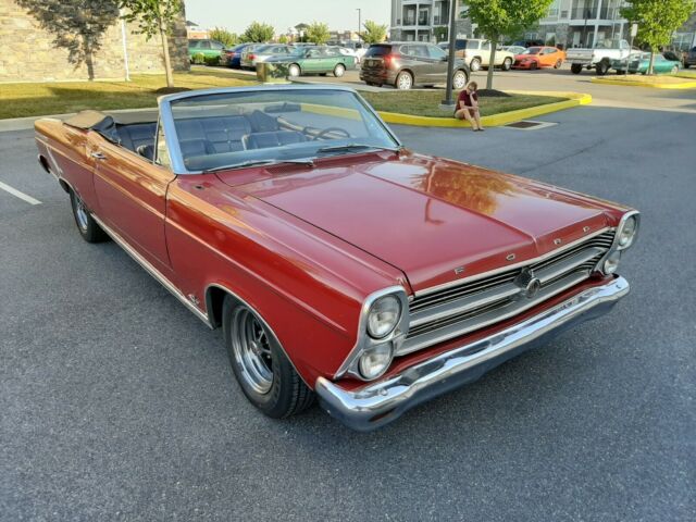 Ford Fairlane 1966 image number 3