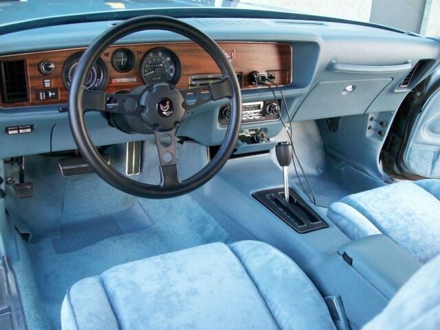 Pontiac Firebird 1978 image number 37