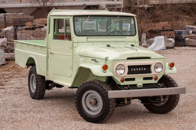 Toyota Land Cruiser 1966 image number 1