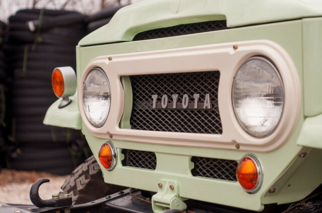 Toyota Land Cruiser 1966 image number 29